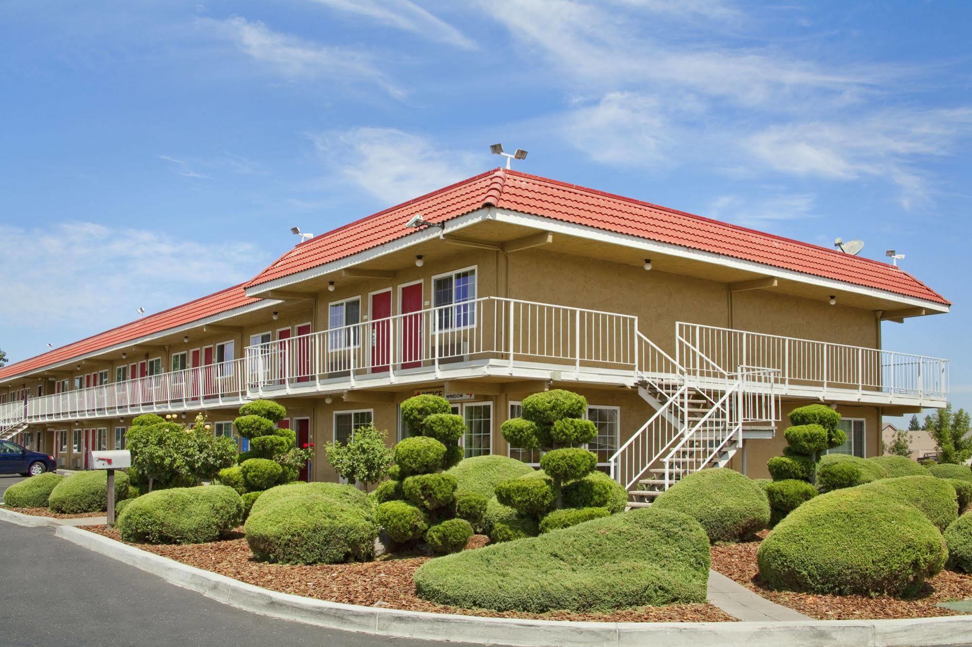 Days Inn By Wyndham Turlock Exterior foto